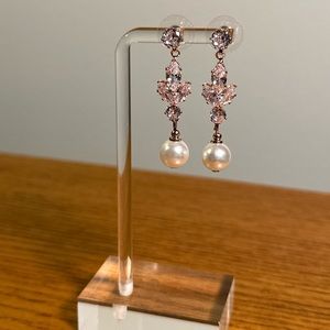 Rose gold rhinestone and pearl earrings